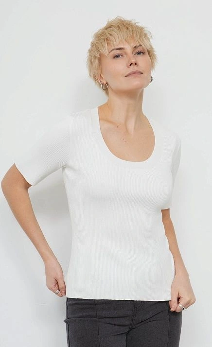 GRIOL. Джемпер жен. 310554.33303.0700N Молочный GRIOL GRIOL. Джемпер жен. 310554.33303.0700N Молочный