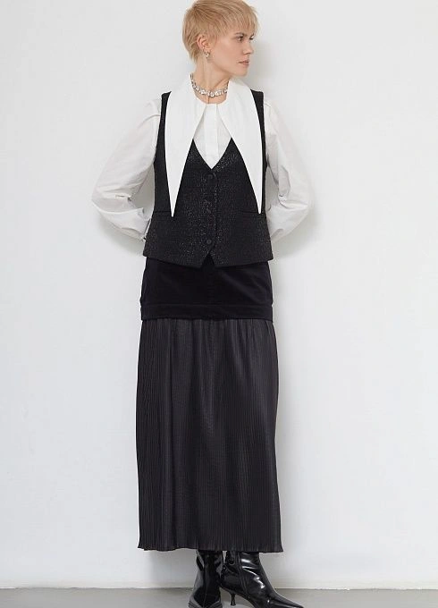  GRIOL. Жилет жен. 388239А.11312.8200N Чёрный GRIOL