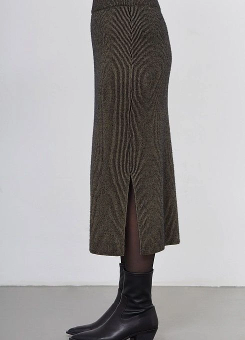 Юбка жен. 350118.33303.3782S Чёрный хаки  (5)