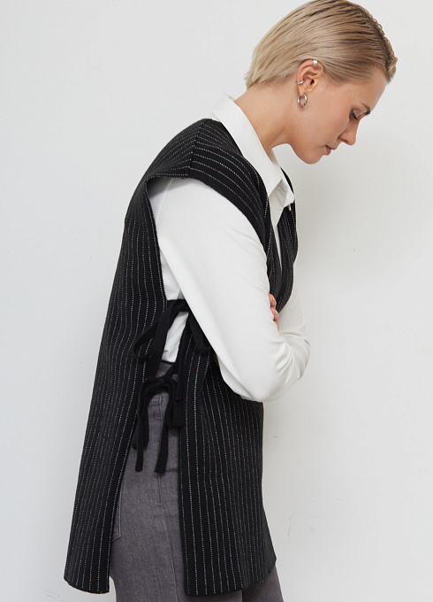  GRIOL. Жилет жен. 380101.33303.8200S Чёрный GRIOL