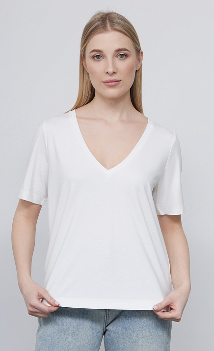 GRIOL. Джемпер жен. 311105.6_313.0700N молоко GRIOL GRIOL. Джемпер жен. 311105.6_313.0700N молоко