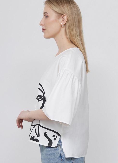 Блузка oversize с печатью и декором GRIOL