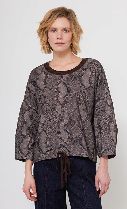 Блуза с анималистичным принтом GRIOL