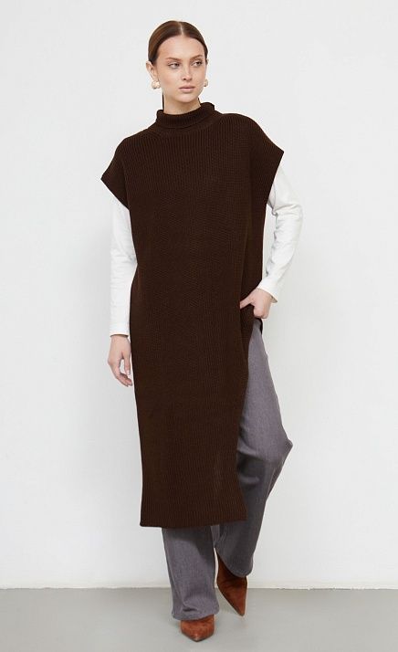  GRIOL. Жилет жен. 380086.01303.1000N Т.коричневый 