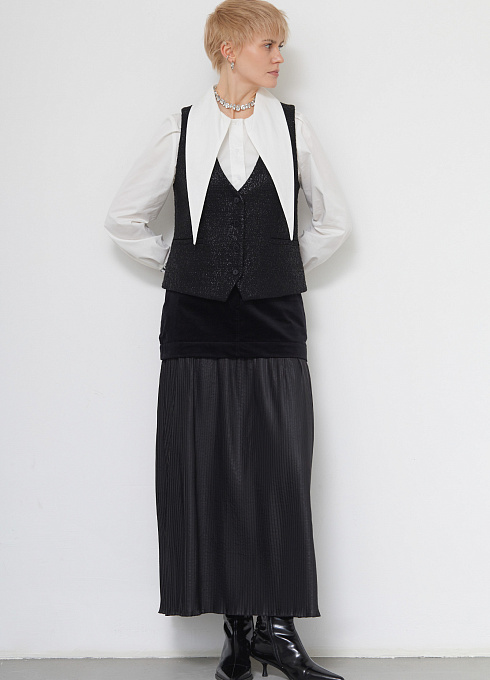  GRIOL. Жилет жен. 388239А.11312.8200N Чёрный GRIOL